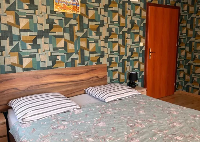 Max 3* Дарлувко